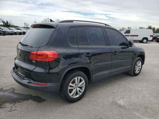 Obraz 3 z 2017 VOLKSWAGEN TIGUAN S 2017 z VIN WVGAV7AX5HK024414