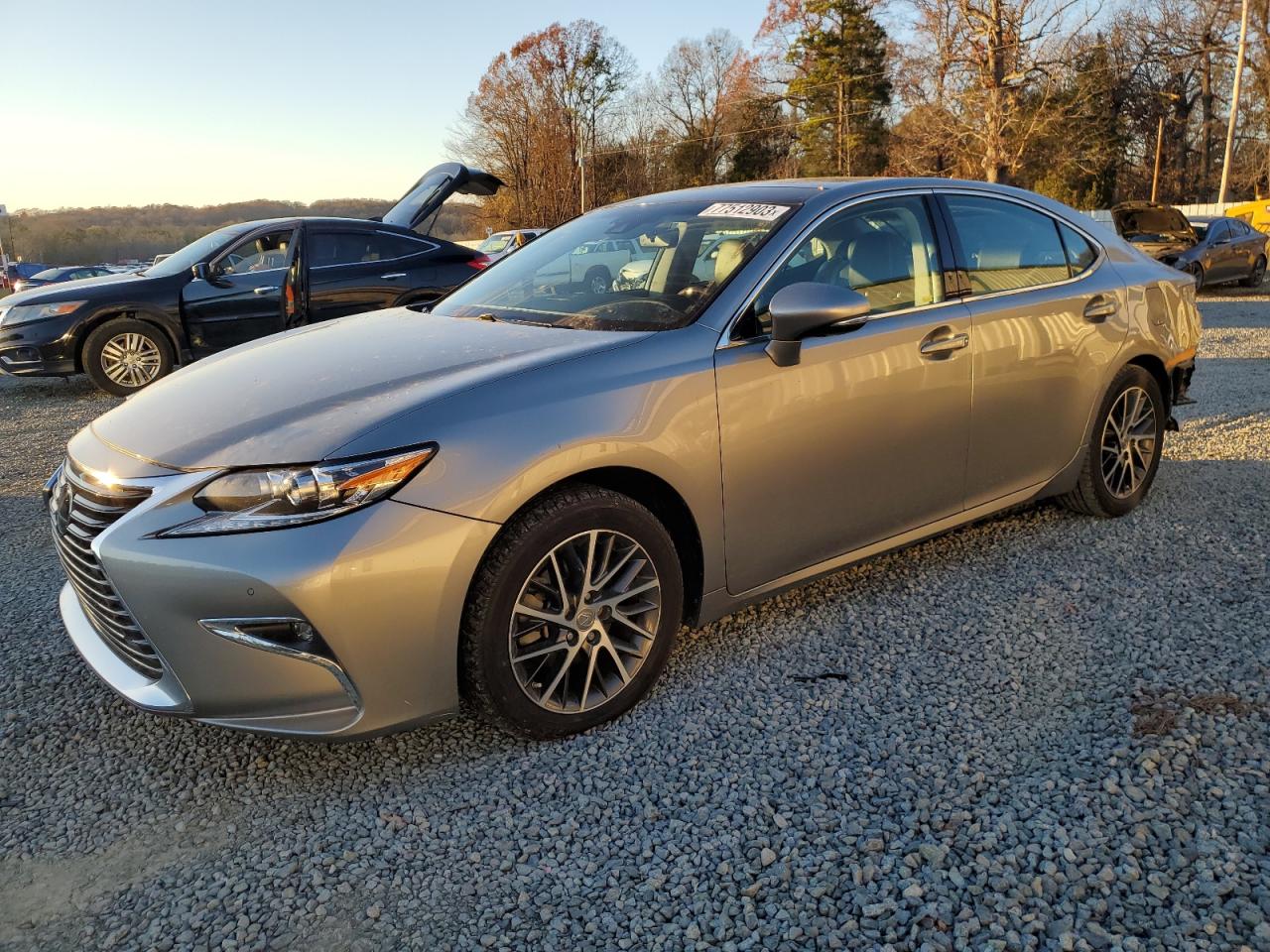 Image 1 of 2017 LEXUS ES 350 2017 with VIN 58ABK1GG5HU060232