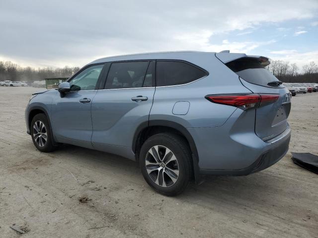 Image 2 of 2022 TOYOTA HIGHLANDER XLE 2022 with VIN 5TDGZRBHXNS238826