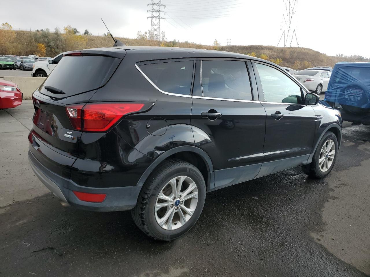 Изображение 3 2019 FORD ESCAPE SE 2019 с VIN 1FMCU9GDXKUB60716