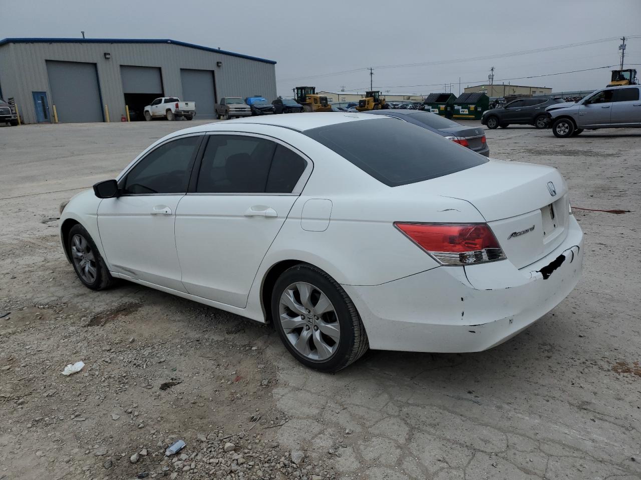 Obraz 2 z 2009 HONDA ACCORD EXL 2009 z VIN 1HGCP26879A064224