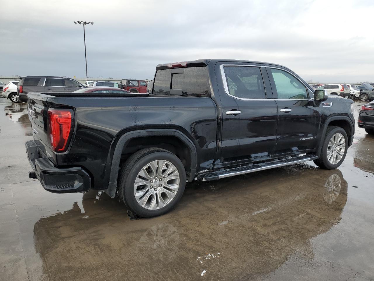 Изображение 3 2022 GMC SIERRA LIMITED K1500 DENALI 2022 с VIN 3GTU9FEL8NG217019