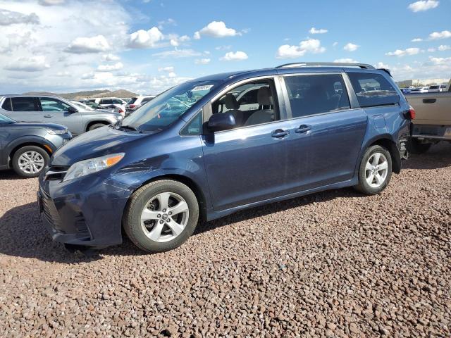 2019 TOYOTA SIENNA LE 2019 image
