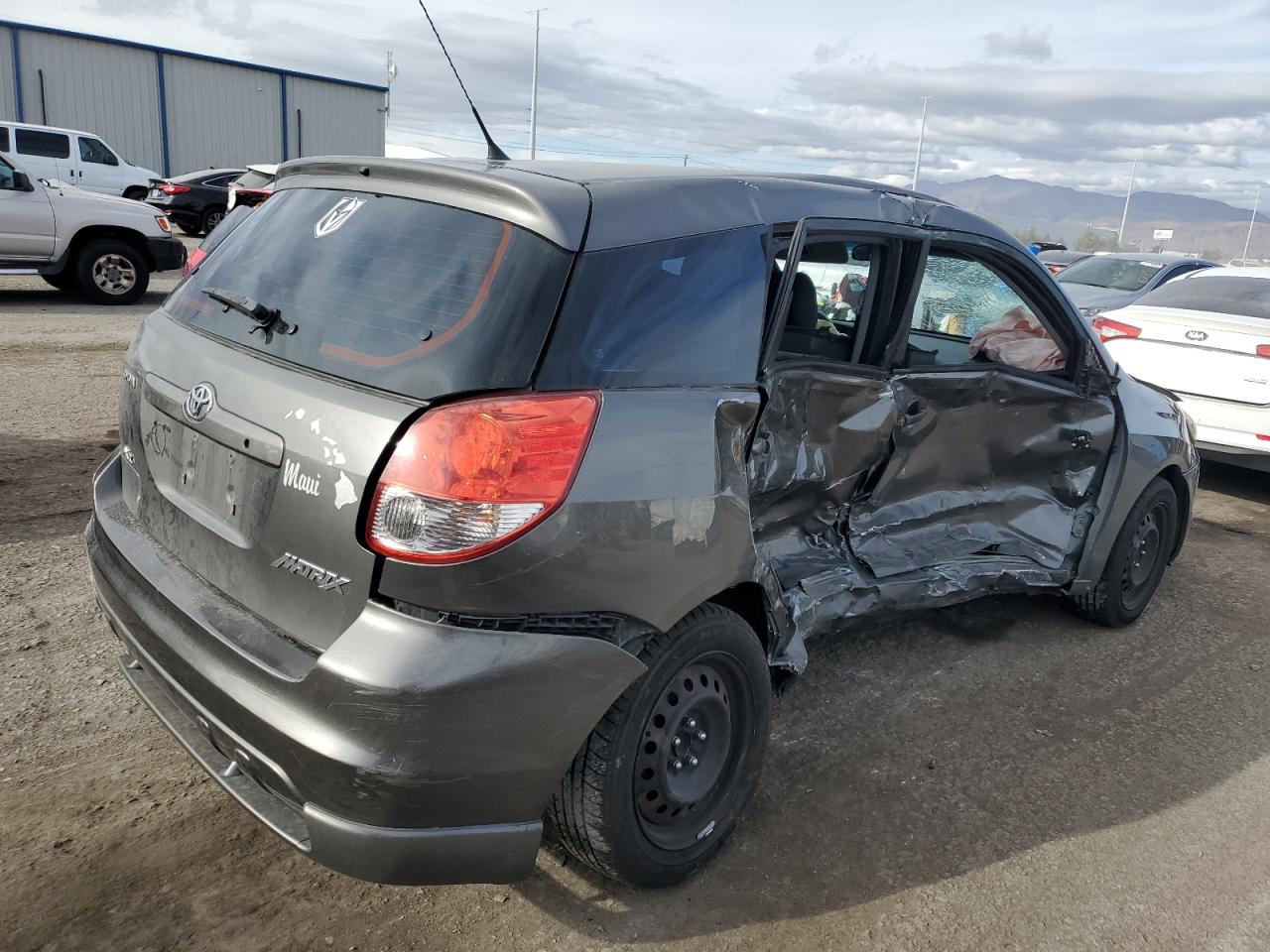 Image 3 of 2004 TOYOTA COROLLA MATRIX XR 2004 with VIN 2T1KR32E14C187916