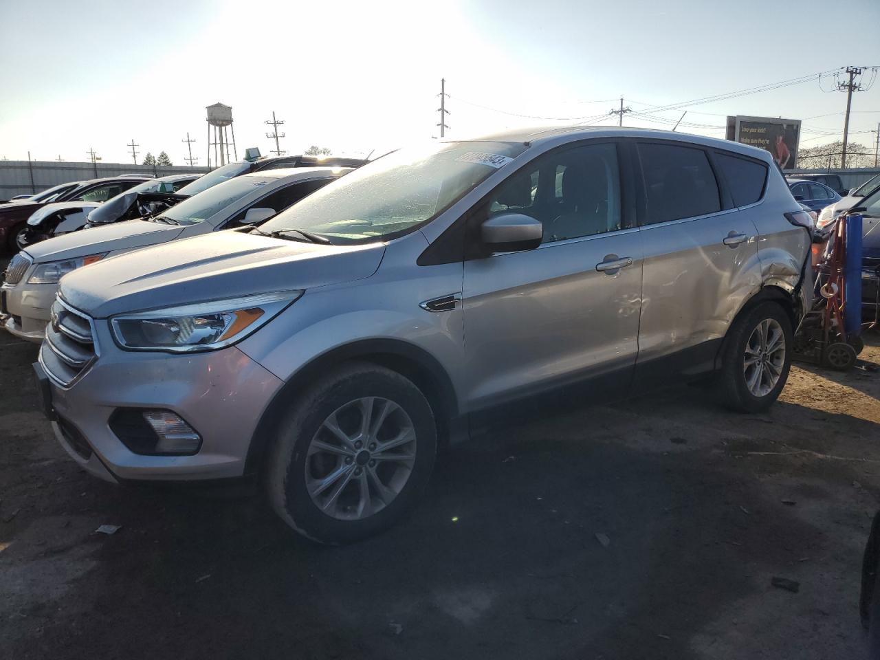Изображение 1 2017 FORD ESCAPE SE 2017 с VIN 1FMCU0GD2HUD51969