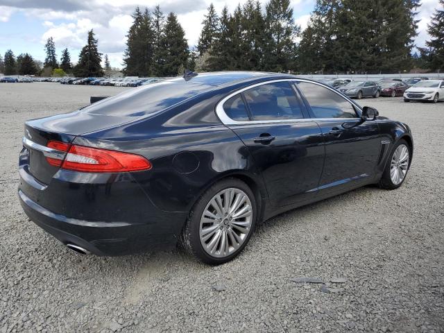 Obraz 3 z 2013 JAGUAR XF  2013 z VIN SAJWA0E73D8S69602