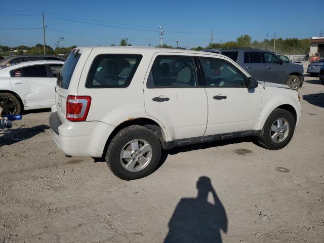 Image 3 of 2011 FORD ESCAPE XLS 2011 with VIN 1FMCU9C79BKC30881