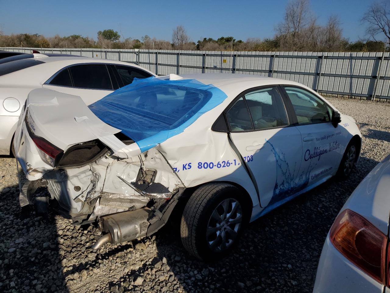Image 3 of 2021 TOYOTA COROLLA LE 2021 with VIN 5YFEPMAE0MP265015