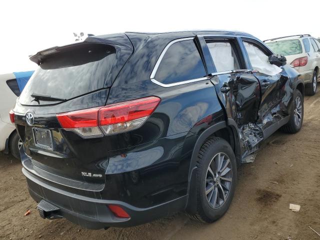 Image 3 of 2019 TOYOTA HIGHLANDER SE 2019 with VIN 5TDJZRFH8KS598141