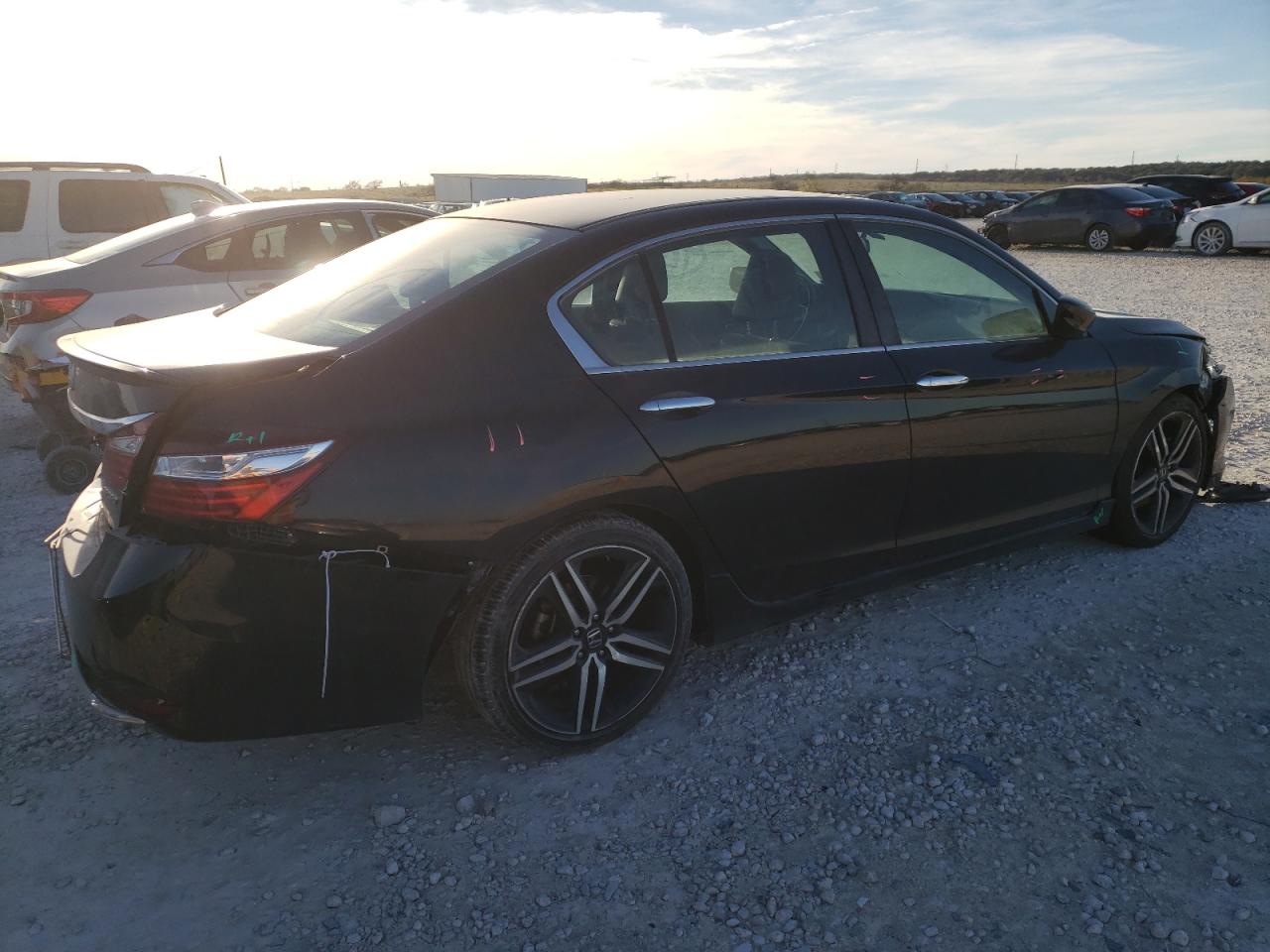 Изображение 3 2016 HONDA ACCORD SPORT 2016 с VIN 1HGCR2F54GA098067