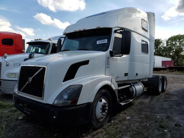 Изображение 2 2018 VOLVO VN VNL 2018 с VIN 4V4NC9TJ6JN891054