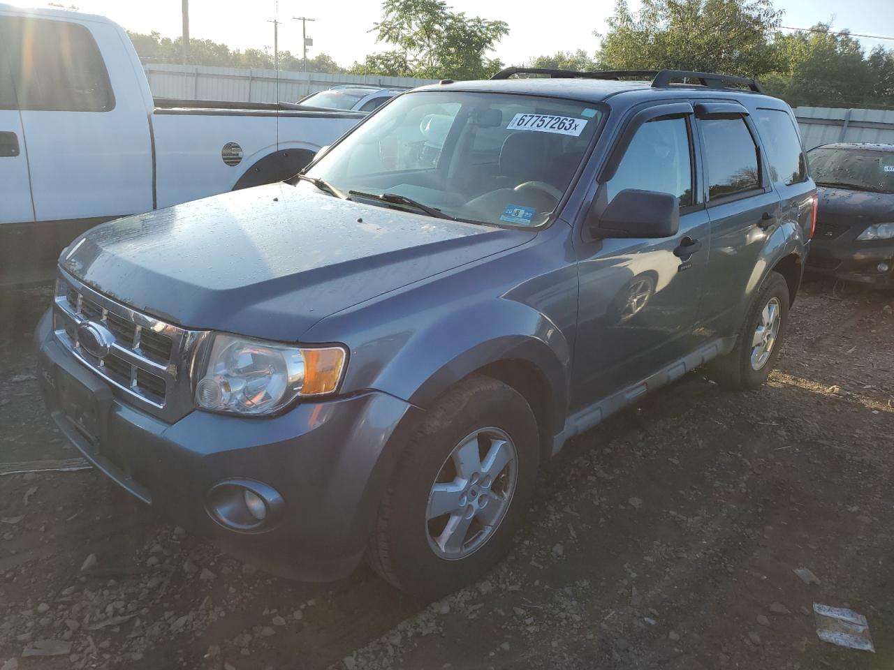2010 FORD ESCAPE XLT 2010 image