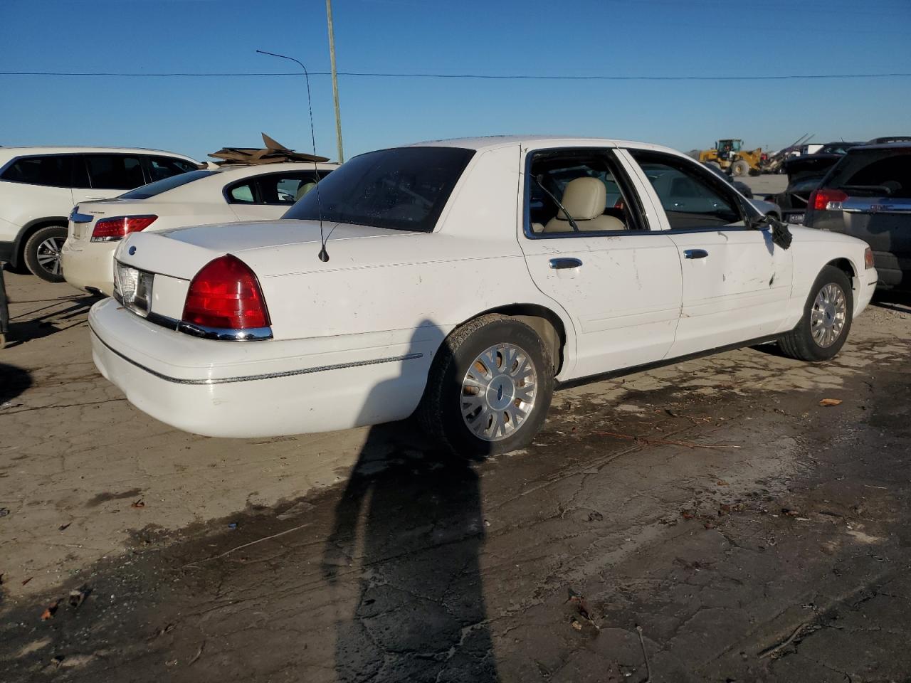 Изображение 3 2005 FORD CROWN VICTORIA LX 2005 с VIN 2FAFP74W75X159805