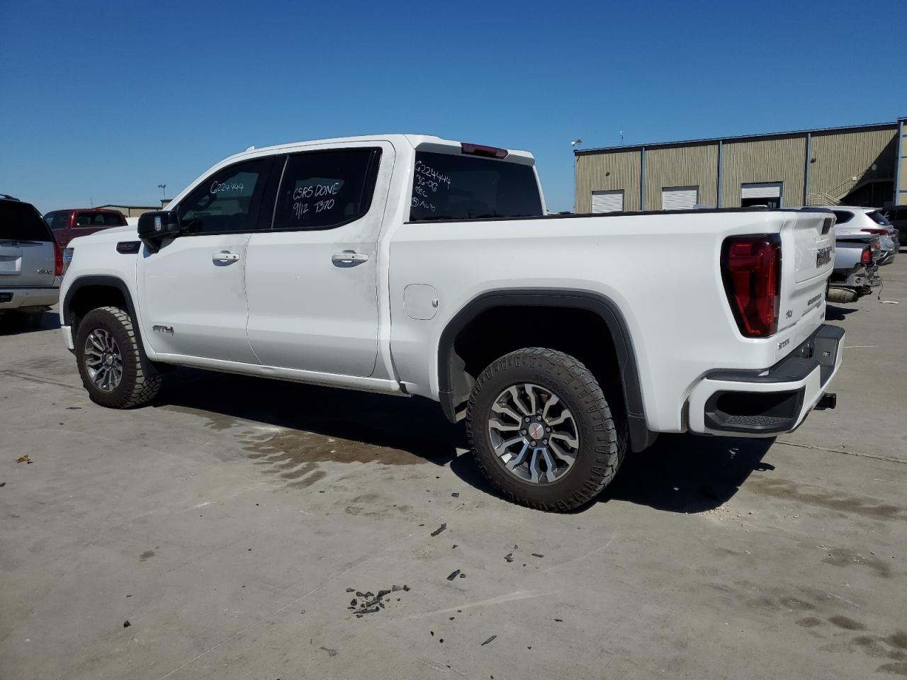 Image 2 of 2021 GMC SIERRA K1500 AT4 2021 with VIN 3GTP9EEL1MG396218
