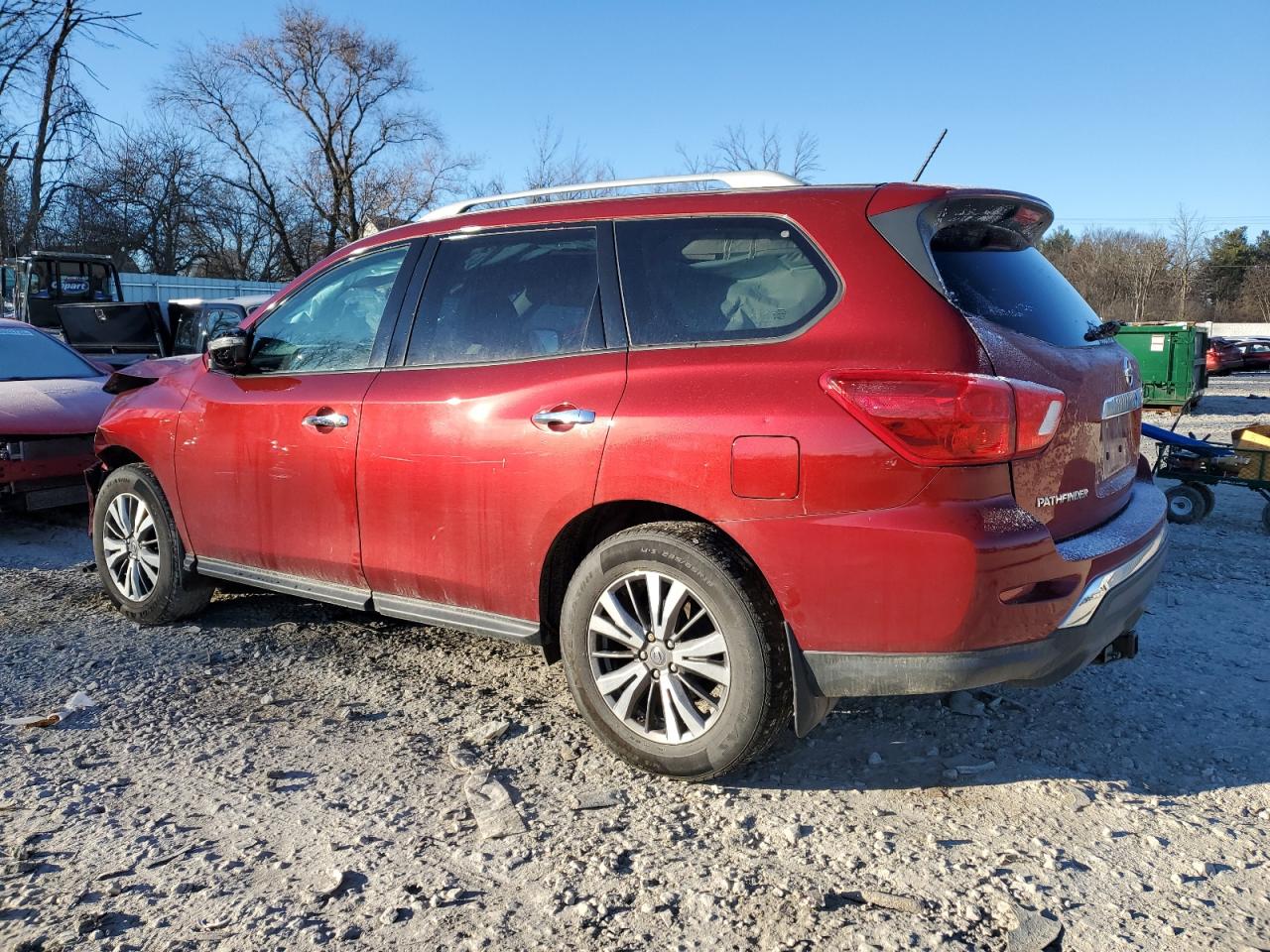 Image 2 of 2018 NISSAN PATHFINDER S 2018 with VIN 5N1DR2MMXJC672899