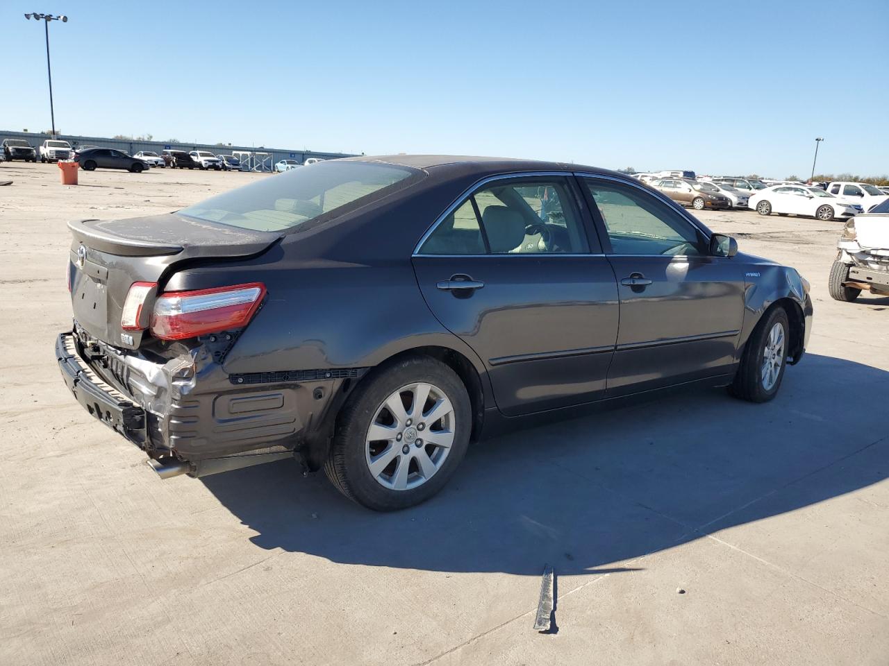 Image 3 of 2008 TOYOTA CAMRY HYBRID 2008 with VIN JTNBB46K783044960