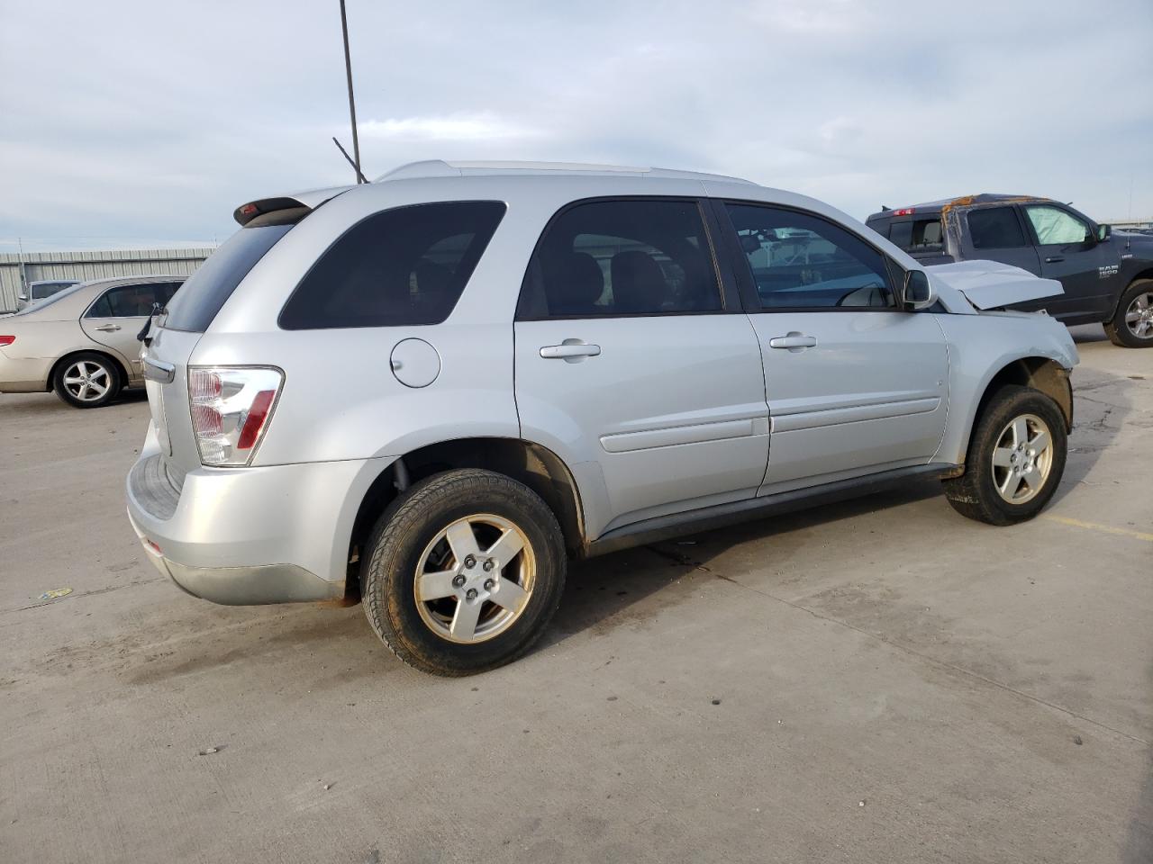 Image 3 of 2009 CHEVROLET EQUINOX LT 2009 with VIN 2CNDL33F796224764