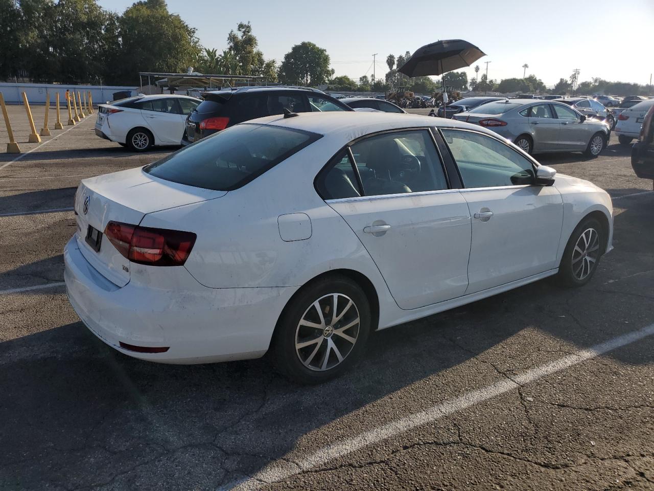 Obraz 3 z 2017 VOLKSWAGEN JETTA SE 2017 z VIN 3VWDB7AJ3HM305204