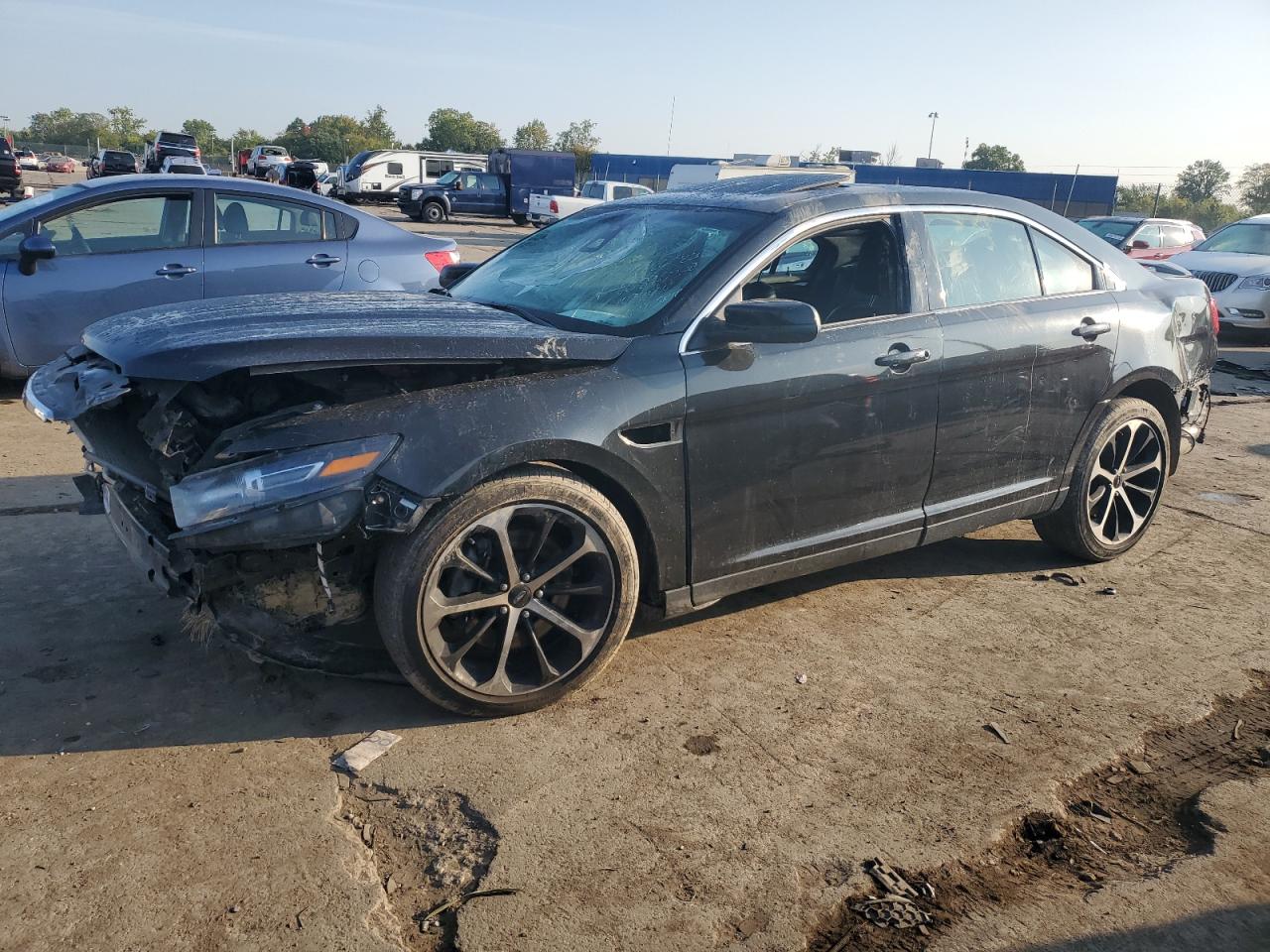 Изображение 2014 FORD TAURUS SHO 2014