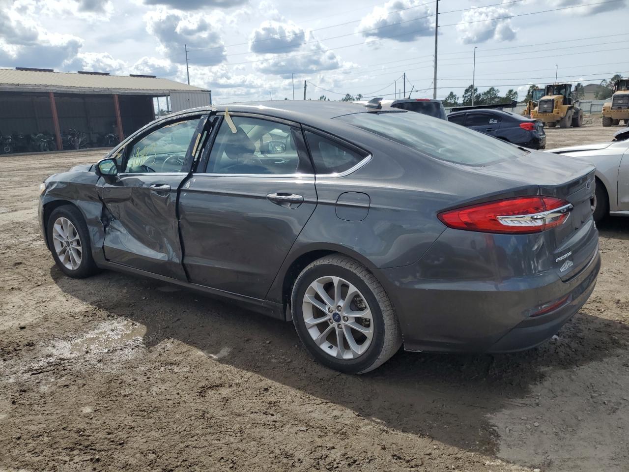 Изображение 2 2020 FORD FUSION SE 2020 с VIN 3FA6P0HD6LR238281