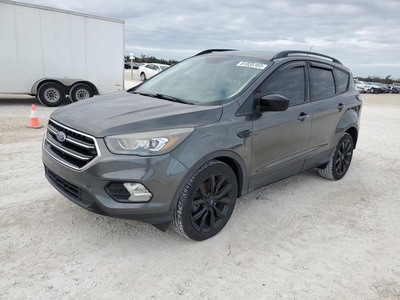 Изображение 2017 FORD ESCAPE SE 2017