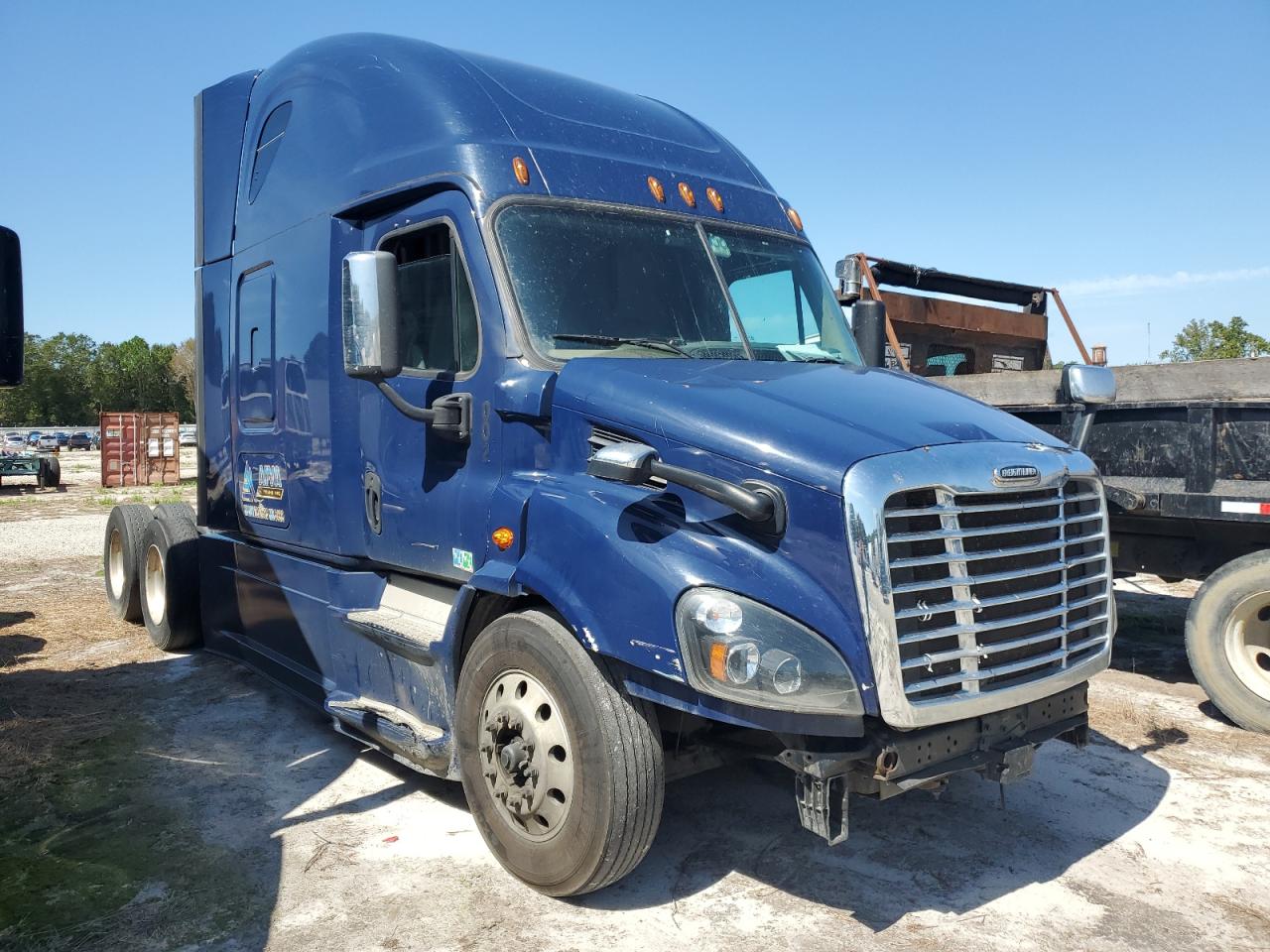Изображение 2016 FREIGHTLINER CASCADIA 113  2016
