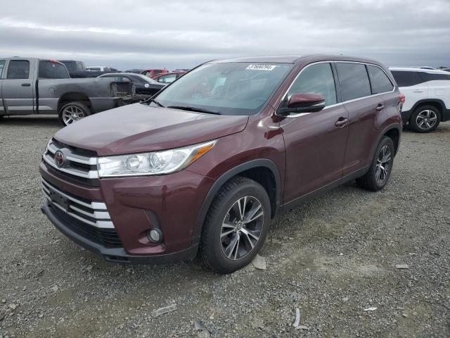 Image 1 of 2019 TOYOTA HIGHLANDER LE 2019 with VIN 5TDZZRFH9KS340634