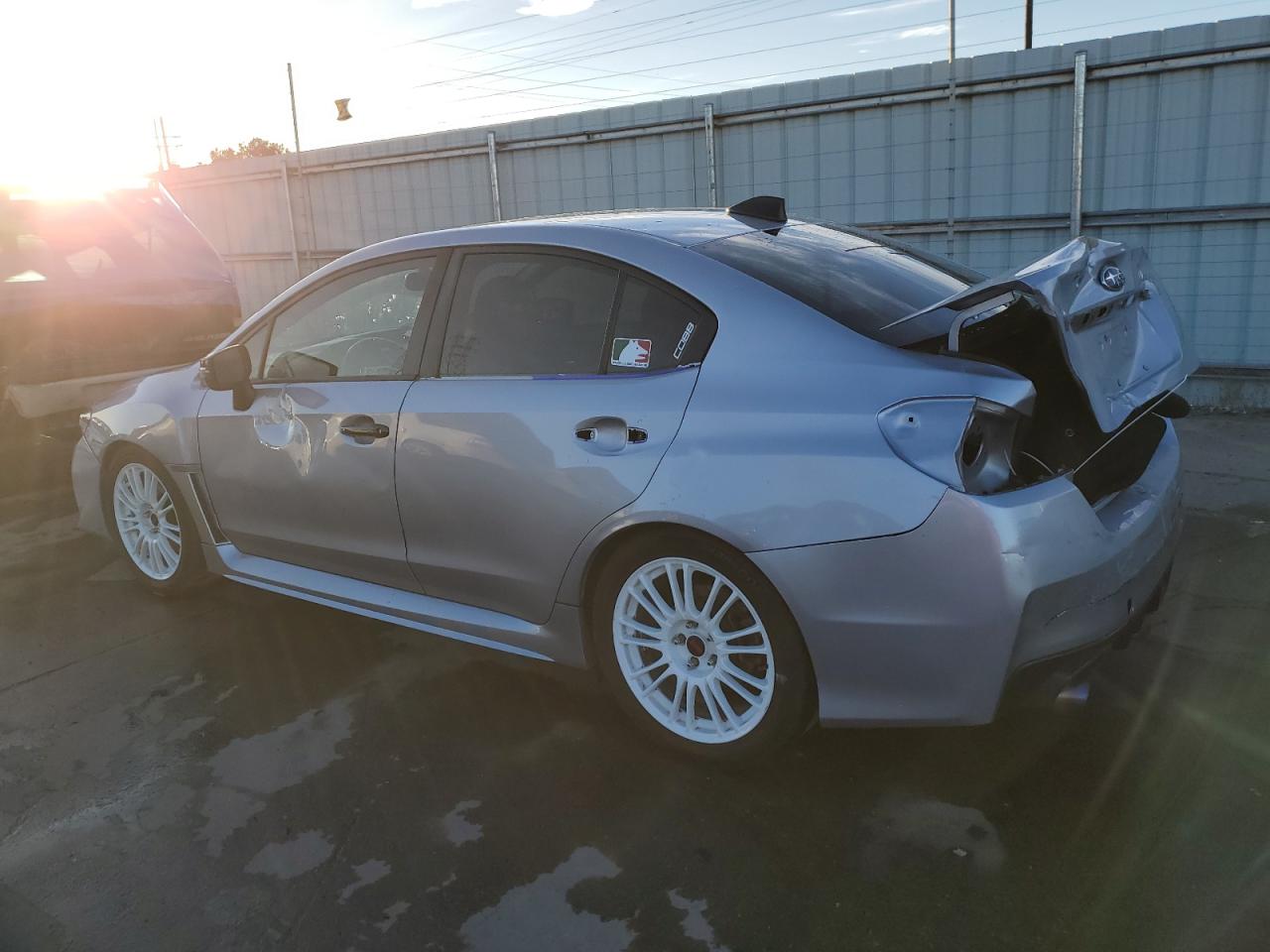 Obraz 2 z 2015 SUBARU WRX  2015 z VIN JF1VA1A6XF9816865