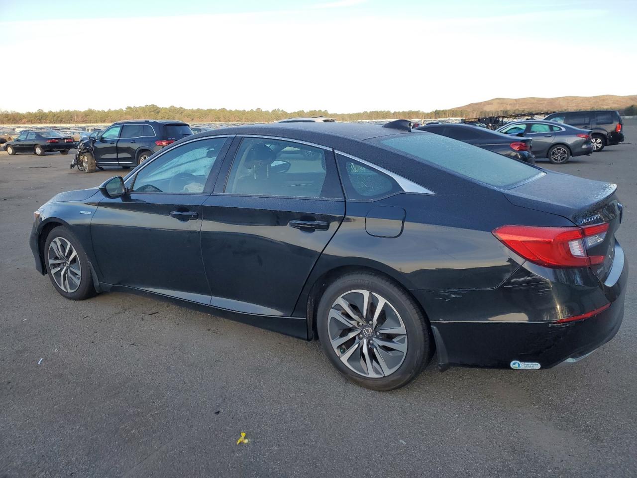Image 2 of 2019 HONDA ACCORD HYBRID 2019 with VIN 1HGCV3F12KA003173
