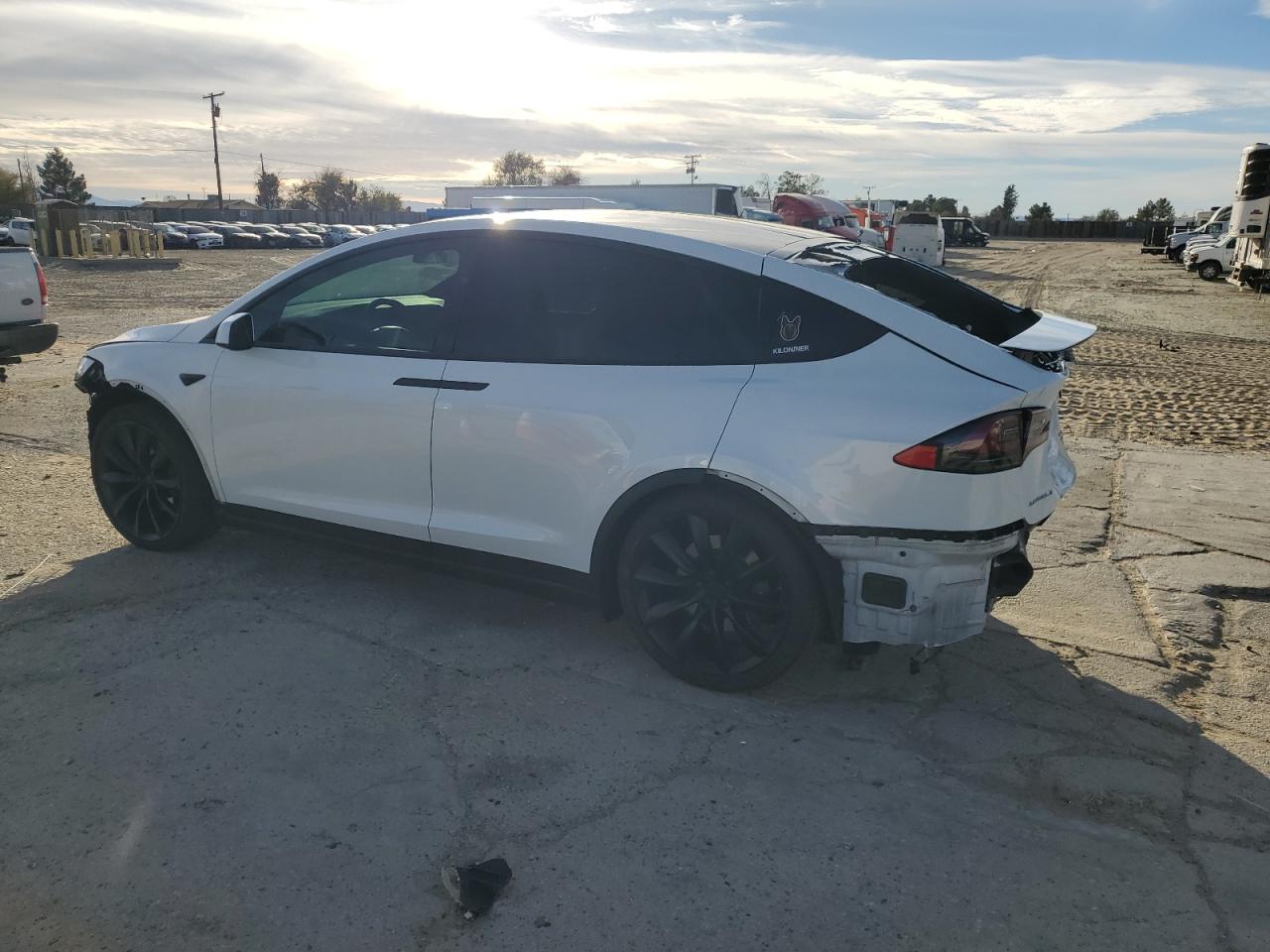 Obraz 2 z 2018 TESLA MODEL X  2018 z VIN 5YJXCBE22JF105248
