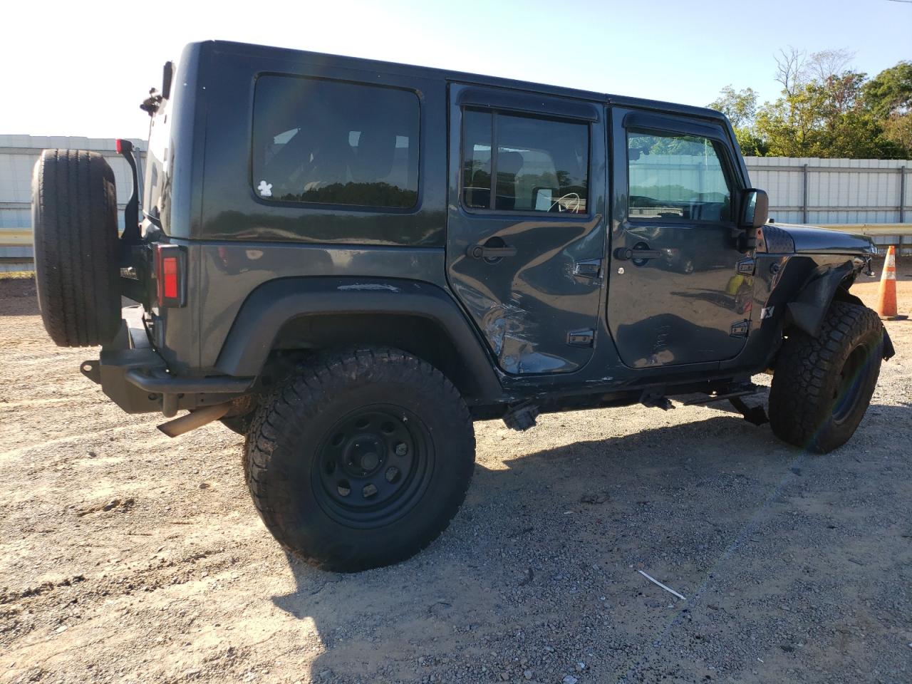 Image 3 of 2008 JEEP WRANGLER UNLIMITED X 2008 with VIN 1J4GA39168L586037