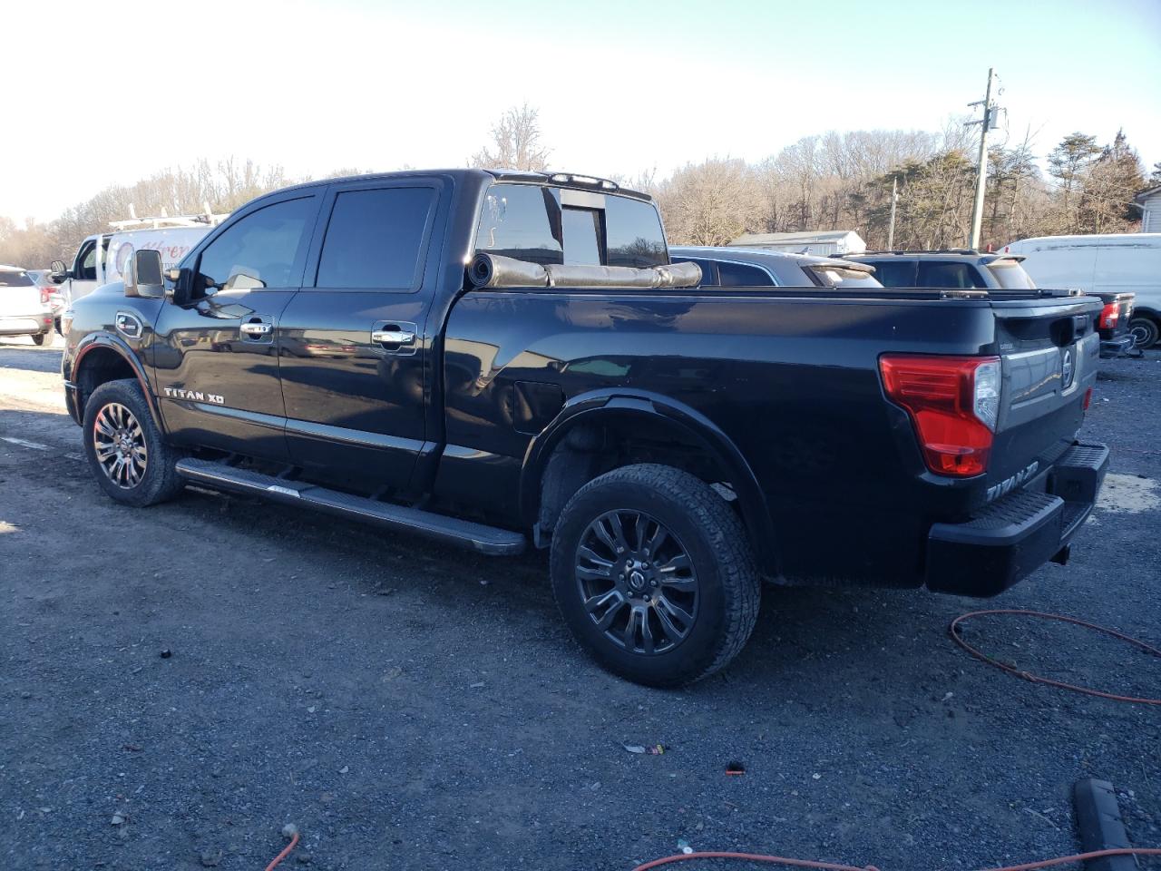 Obraz 2 z 2016 NISSAN TITAN XD SL 2016 z VIN 1N6BA1F41GN506694