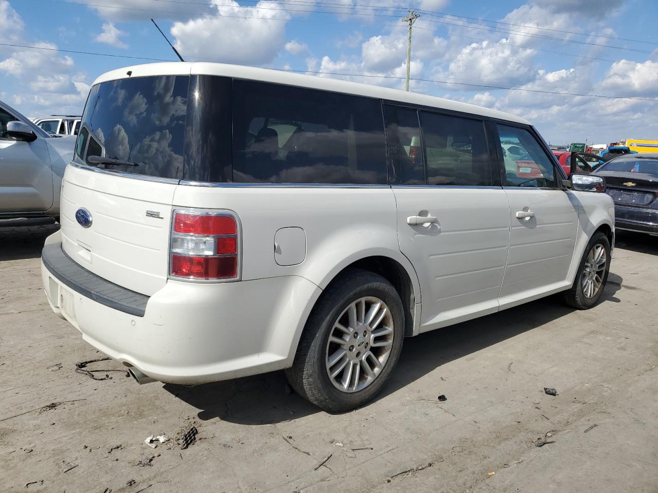 Image 3 of 2013 FORD FLEX SEL 2013 with VIN 2FMGK5C80DBD37291