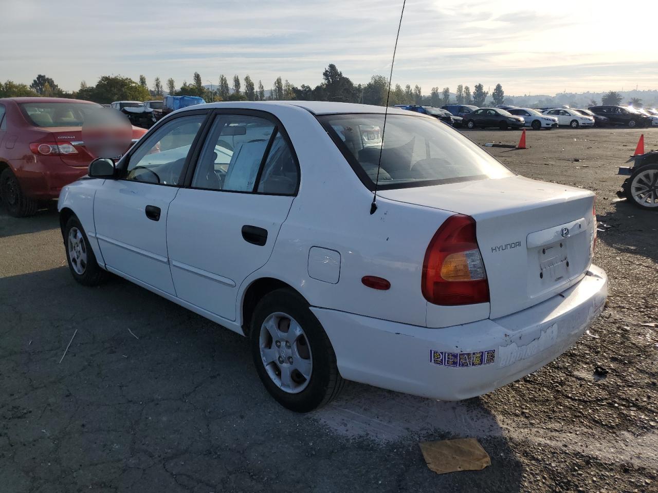Image 2 of 2002 HYUNDAI ACCENT GL 2002 with VIN KMHCG45C62U358889