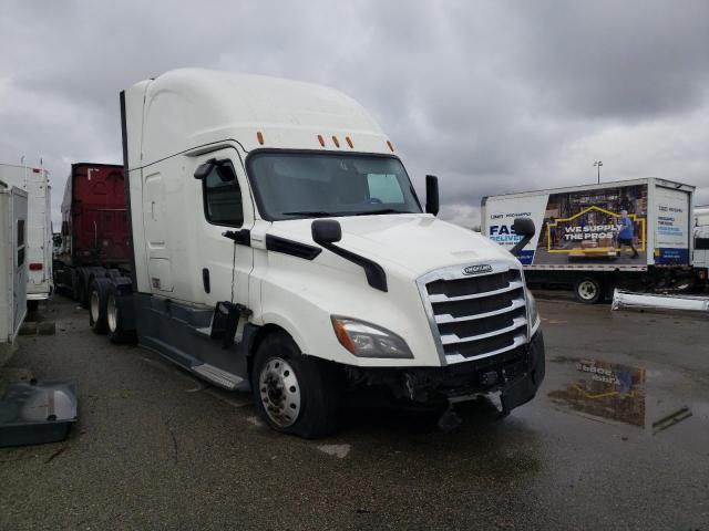 Изображение 1 2018 FREIGHTLINER CASCADIA 126  2018 с VIN 3AKJHHDR2JSJT7832