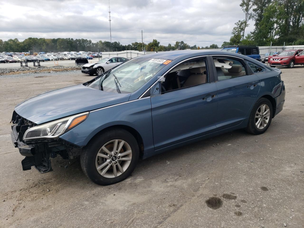 Image 1 of 2015 HYUNDAI SONATA SE 2015 with VIN 5NPE24AF2FH092055
