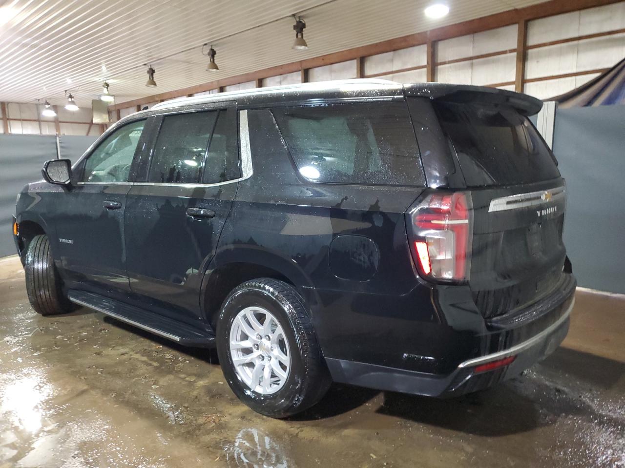 Изображение 2 2023 CHEVROLET TAHOE K1500 LT 2023 с VIN 1GNSKNKD9PR317238