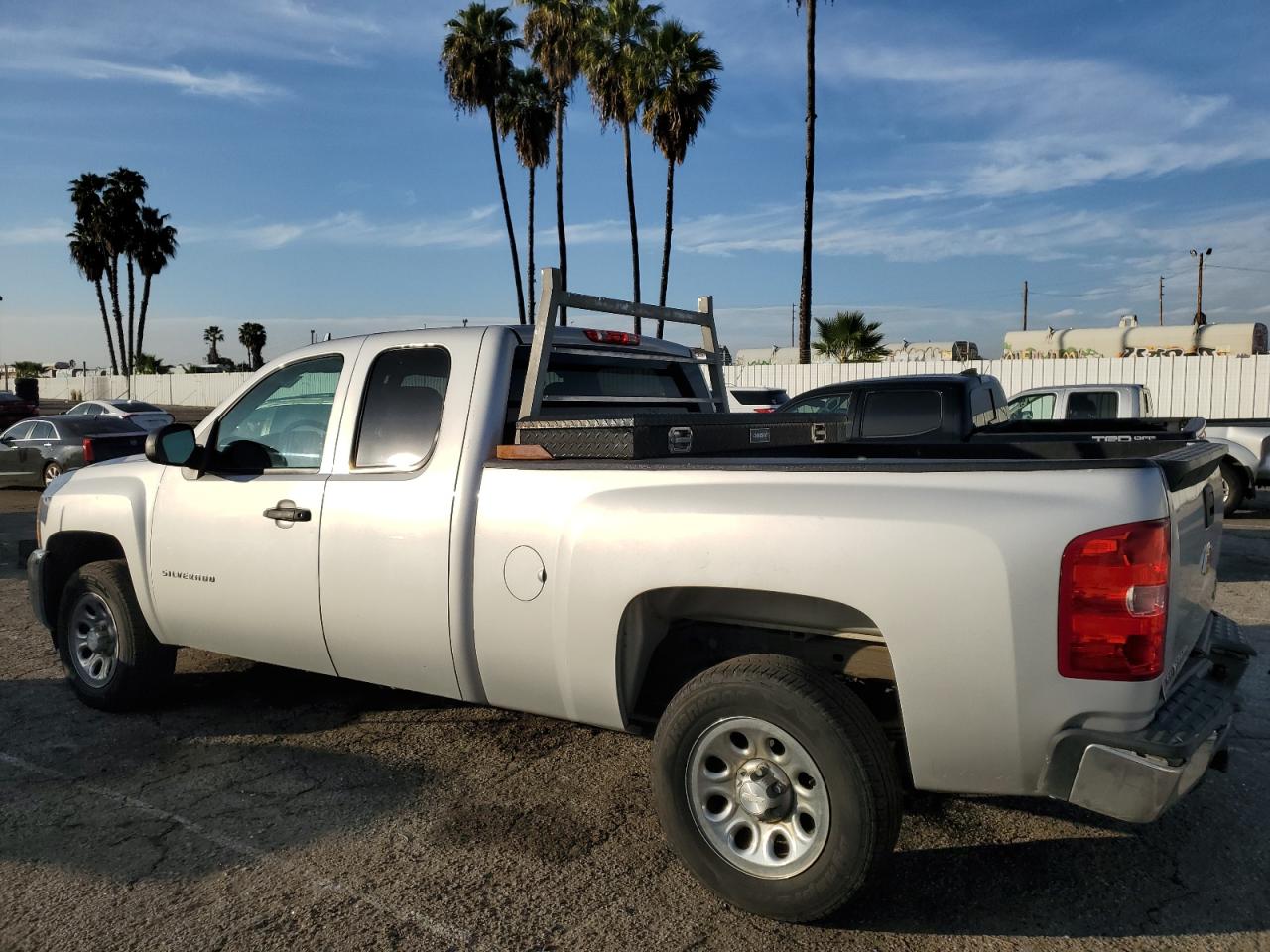 Obraz 2 z 2013 CHEVROLET SILVERADO C1500 LT 2013 z VIN 1GCRCSEA2DZ369892