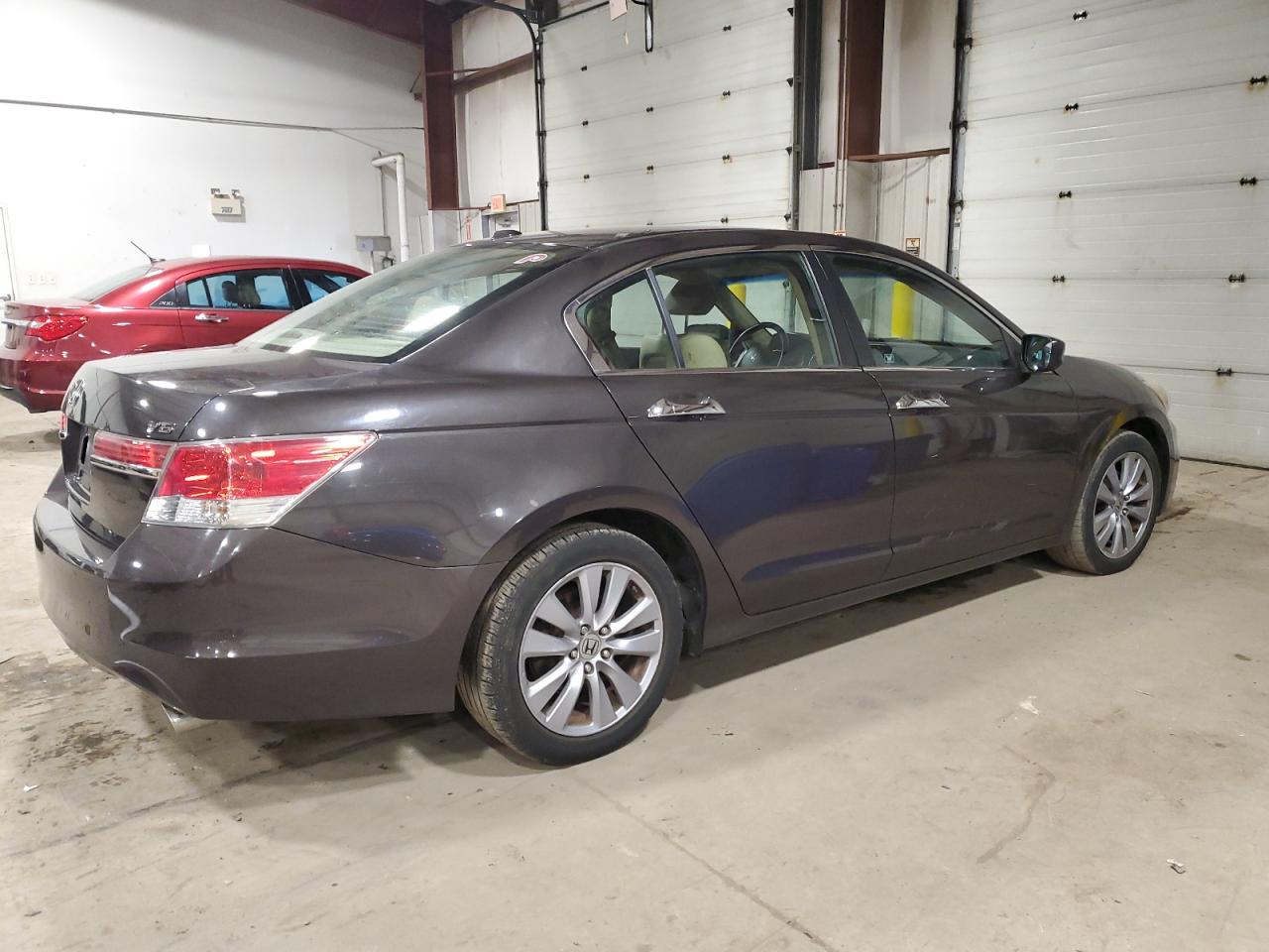 Изображение 3 2011 HONDA ACCORD EXL 2011 с VIN 1HGCP3F81BA011899