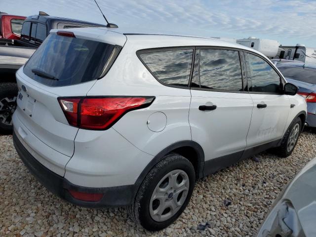 Obraz 3 z 2019 FORD ESCAPE S 2019 z VIN 1FMCU0F78KUB26720