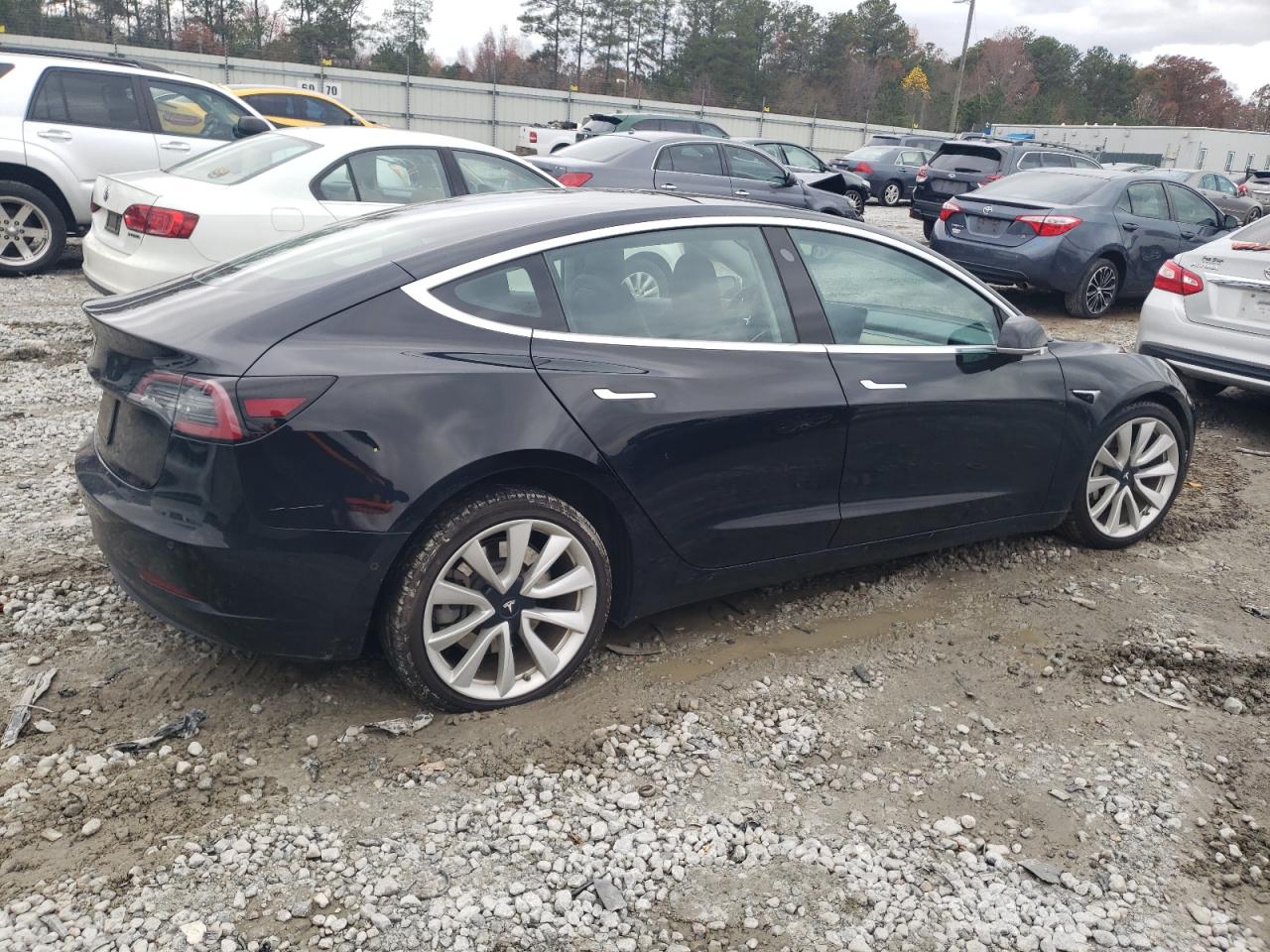 Obraz 3 z 2019 TESLA MODEL 3  2019 z VIN 5YJ3E1EA1KF314427