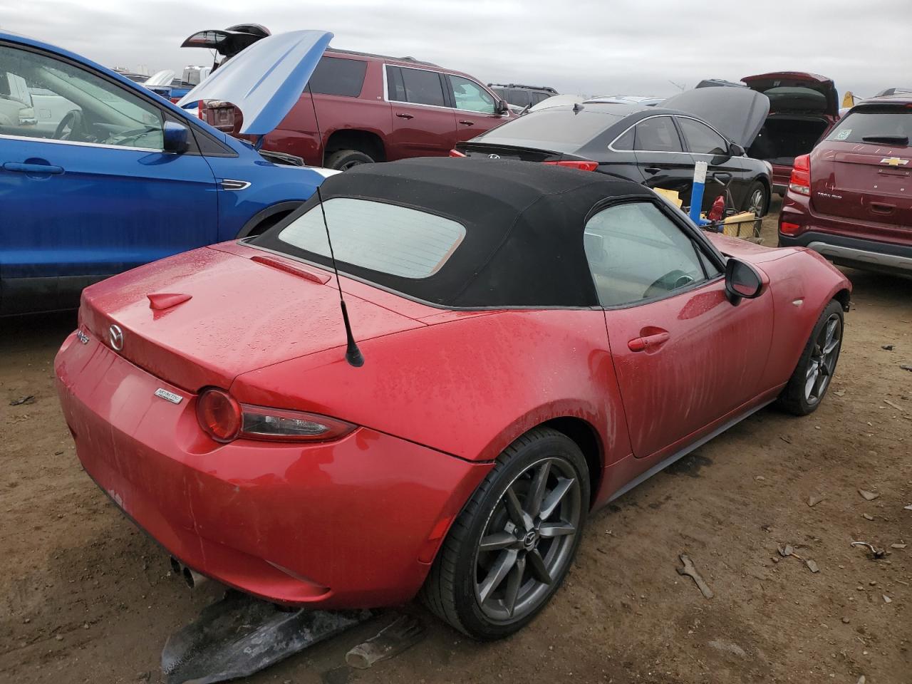 Image 3 of 2016 MAZDA MX-5 MIATA GRAND TOURING 2016 with VIN JM1NDAD72G0101770