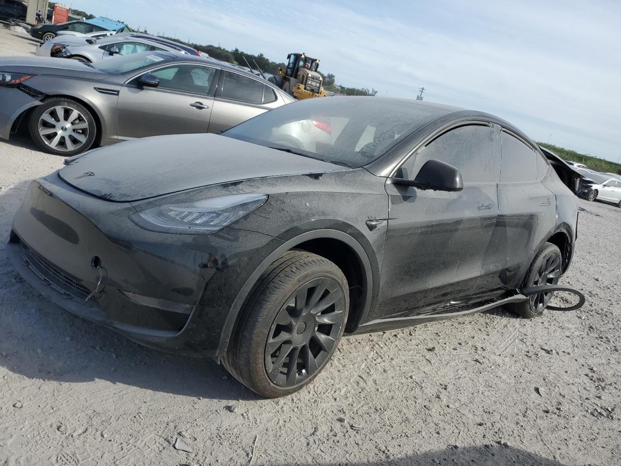 Изображение 2023 TESLA MODEL Y  2023