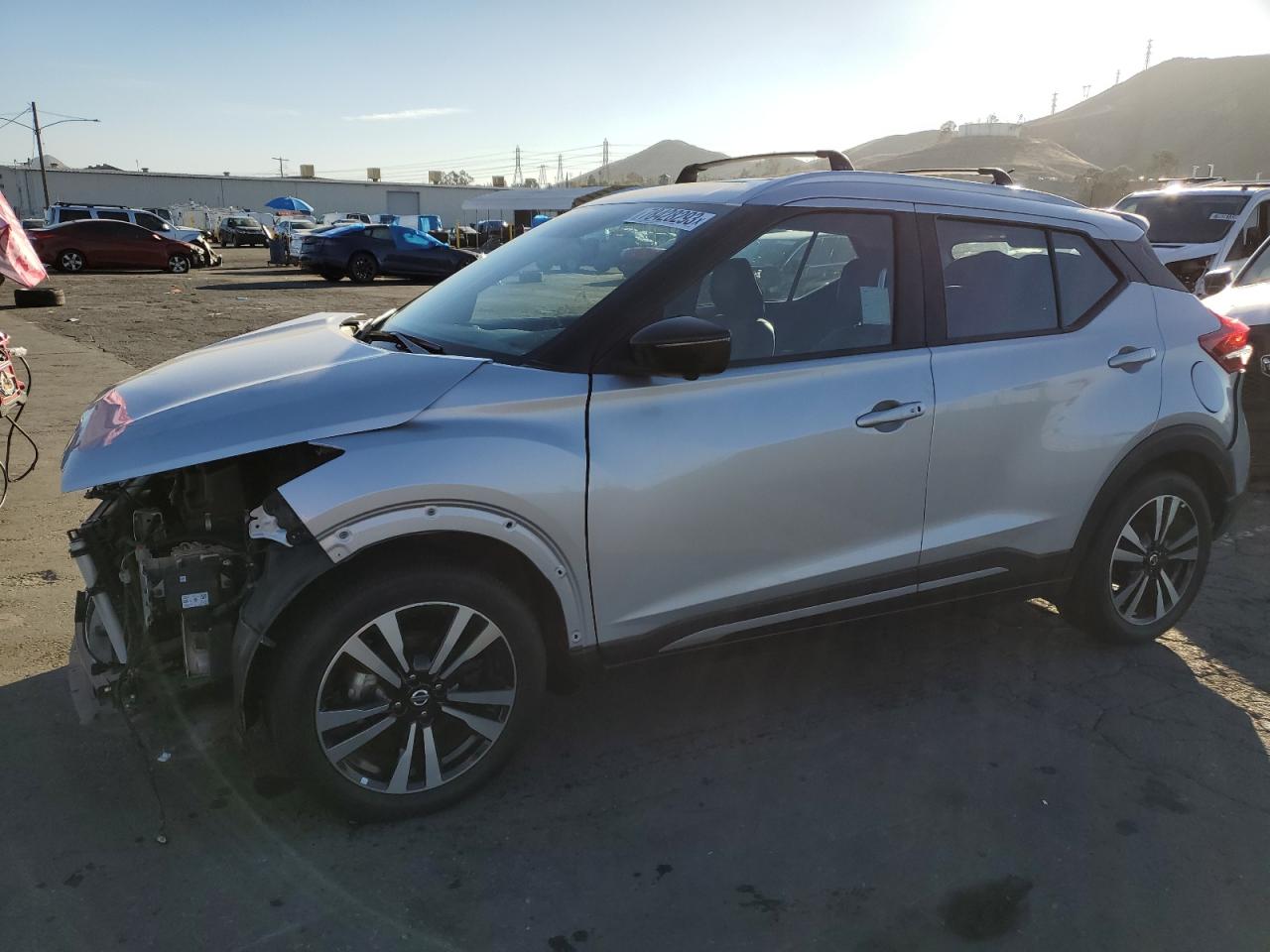 Изображение 1 2019 NISSAN KICKS S 2019 с VIN 3N1CP5CU0KL514797