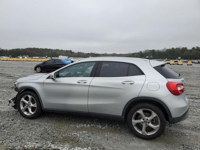 Obraz 2 z 2018 MERCEDES-BENZ GLA 250 4MATIC 2018 z VIN WDCTG4GB4JJ399167