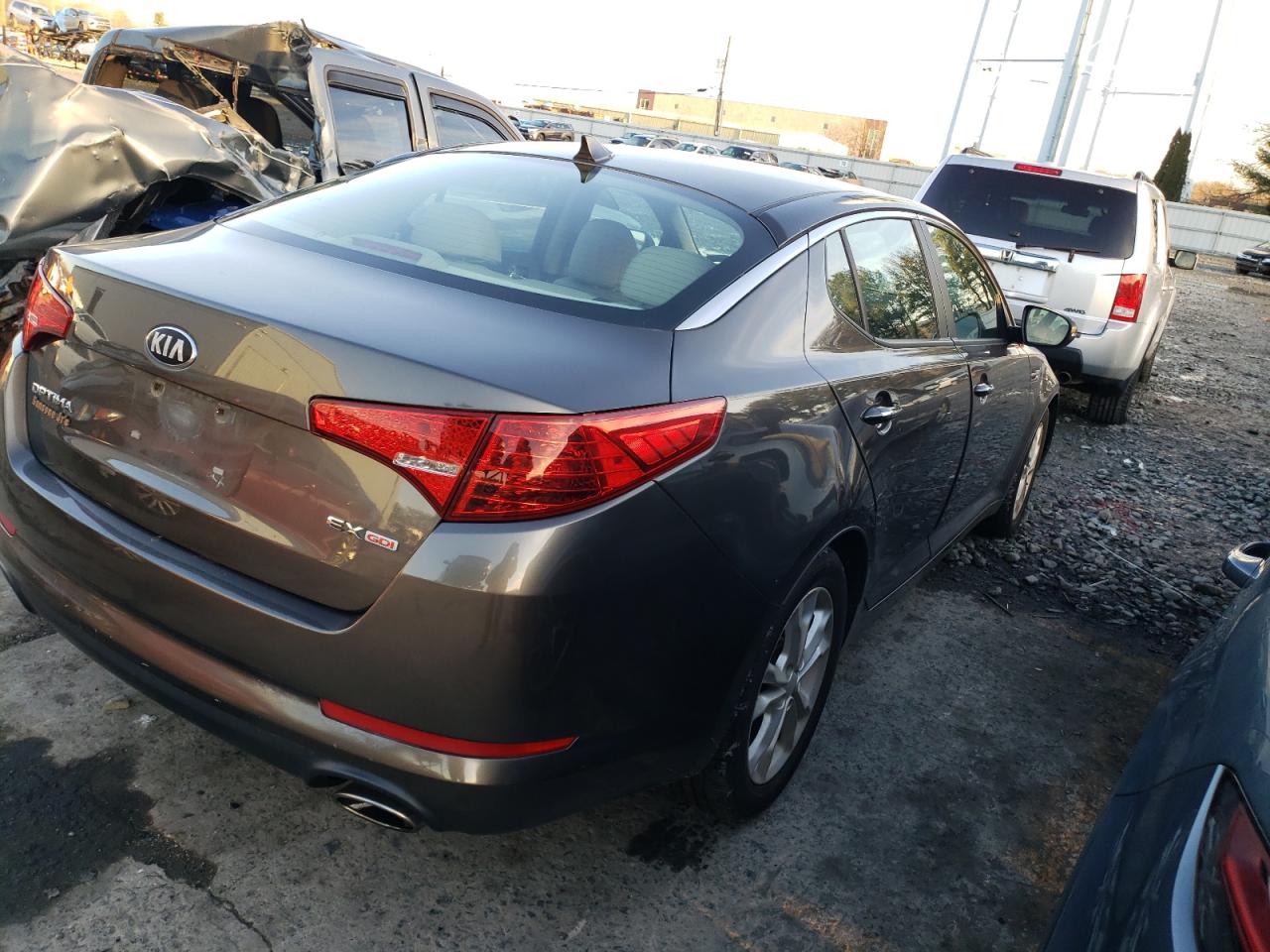 Image 3 of 2013 KIA OPTIMA EX 2013 with VIN 5XXGN4A76DG226373