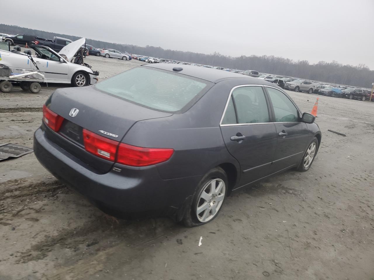 Изображение 3 2005 HONDA ACCORD EX 2005 с VIN 1HGCM66805A047310