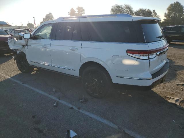 Изображение 2 2022 LINCOLN NAVIGATOR L RESERVE 2022 с VIN 5LMJJ3KT3NEL09023