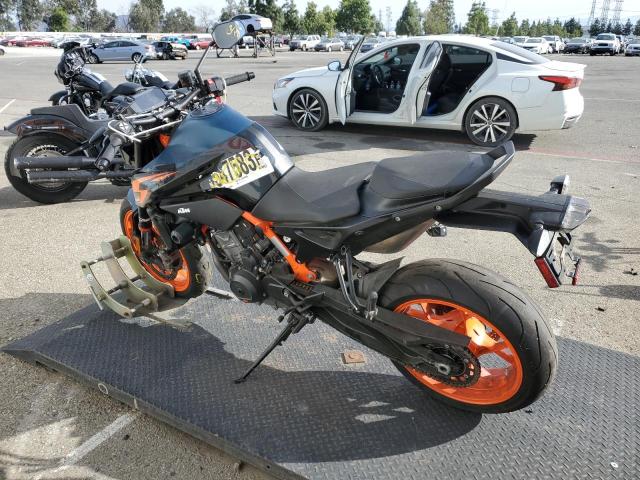 Image 3 of 2022 KTM 890 DUKE R 2022 with VIN VBKTU940XNM829205