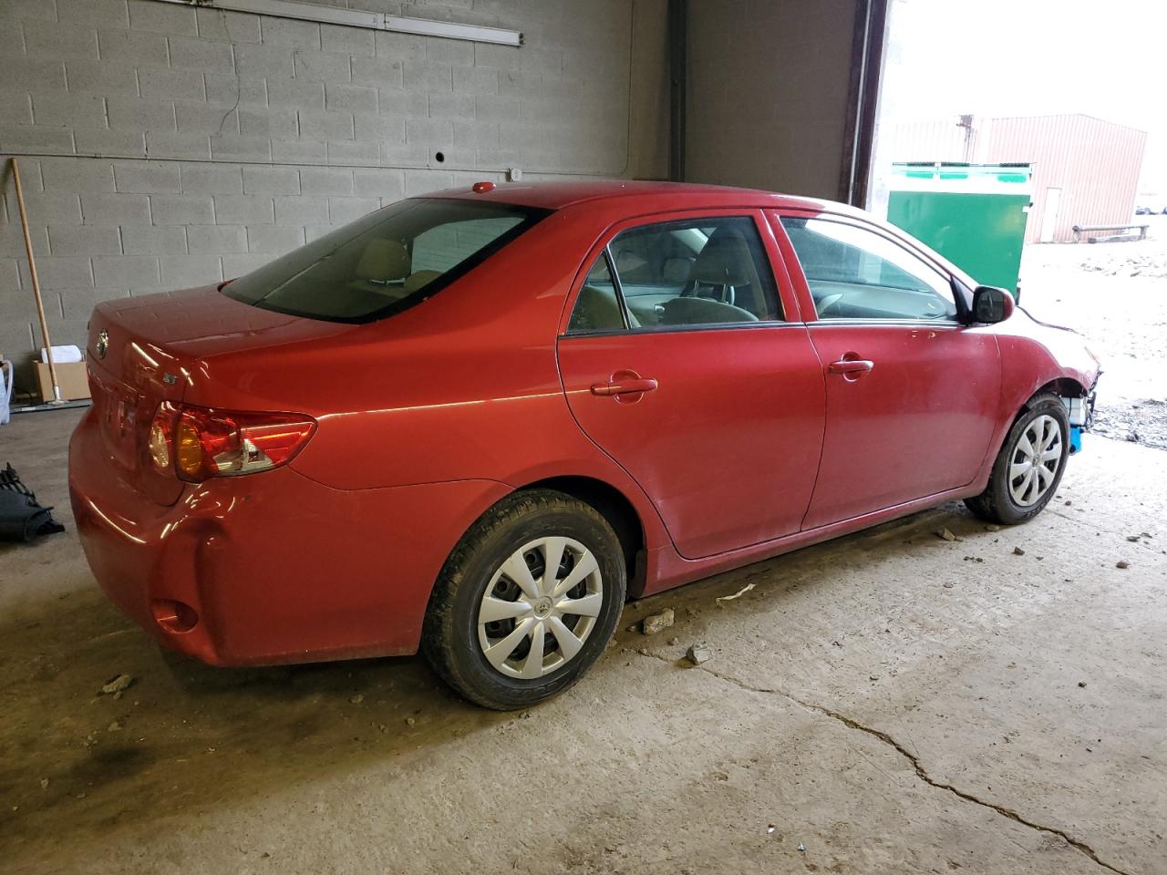 Image 3 of 2010 TOYOTA COROLLA BASE 2010 with VIN 2T1BU4EE1AC260276